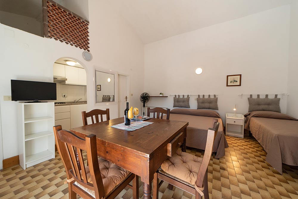 Appartamento monolocale -   Agriturismo Mazzarri a Lacona